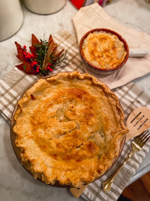 Leftover Thanksgiving Turkey Pot Pie